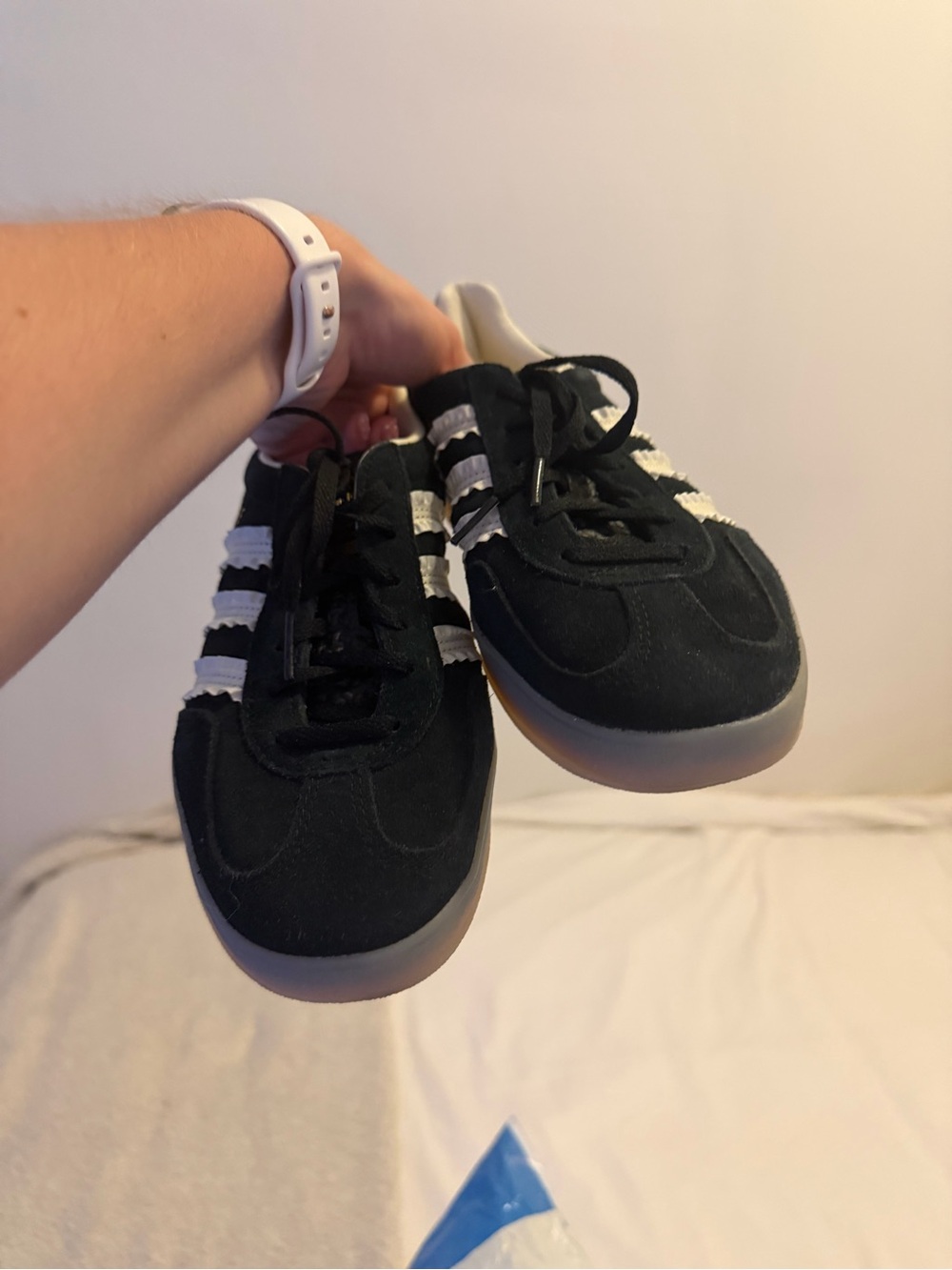 adidas NAVY Gazelle Sneakers with White Ruffle Stripes - Picture 6 of 6